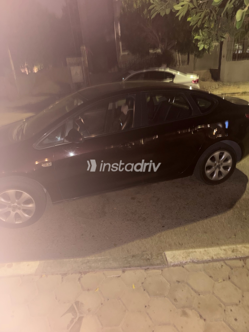 Opel Astra 2016 Brown Automatic Used for Sale in Greater Cairo ( Cairo + Giza) - 3