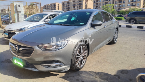 Opel Insignia 2019 Gray Automatic Used for Sale in Greater Cairo ( Cairo + Giza) - 2