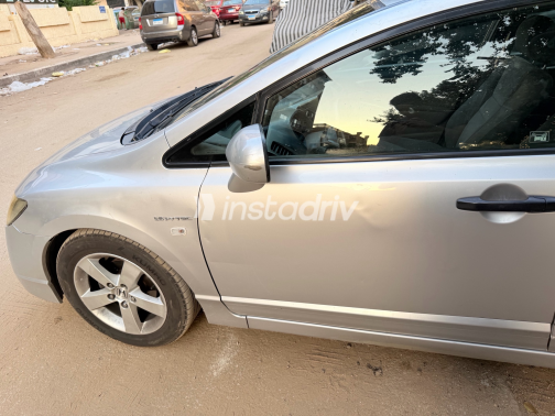 Honda Civic 2008 Silver Automatic Used for Sale in Greater Cairo ( Cairo + Giza) - 5