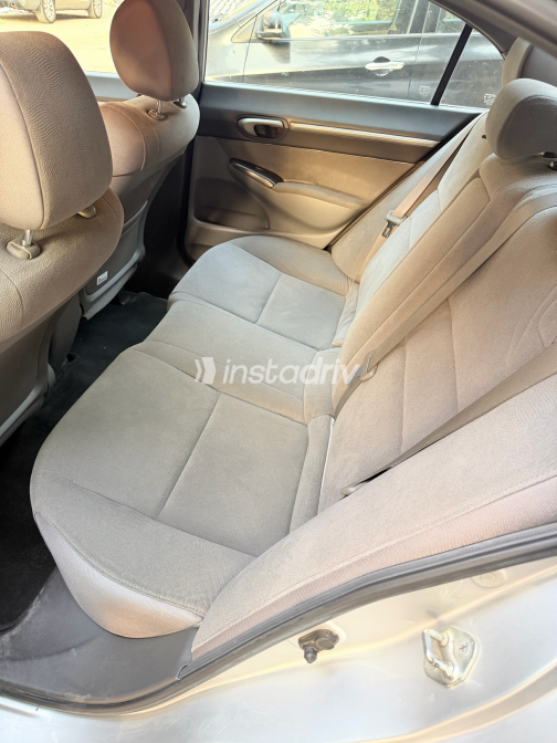 Honda Civic 2008 Silver Automatic Used for Sale in Greater Cairo ( Cairo + Giza) - 6