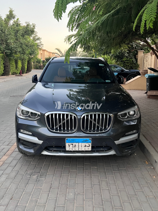 بي ام دبليو X3 2019 رمادي أوتوماتيك مستعملة للبيع في القاهرة الكبرى ( القاهرة - الجيزة) - 2