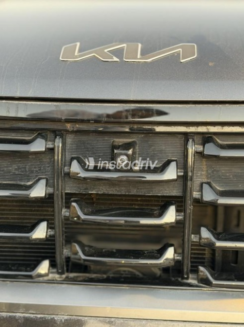 Kia Carnival 2025 Gray Automatic Used for Sale in Nasr city - 8