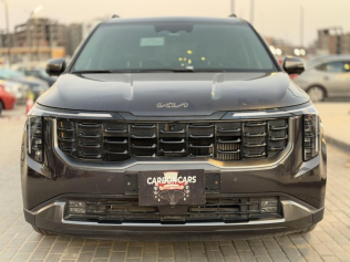 Kia Carnival 2025 Gray Automatic Used for Sale in Nasr city