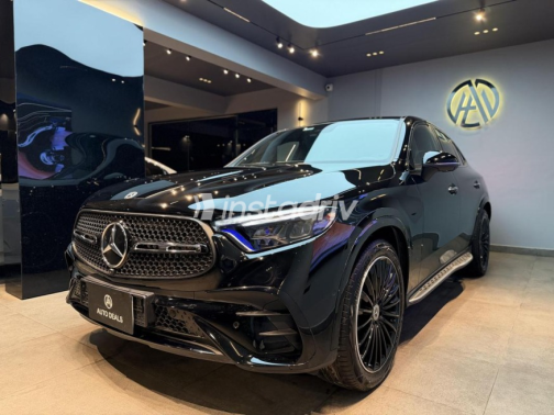 Mercedes GLC 300 2024 Black Automatic Used for Sale in Cairo - 2