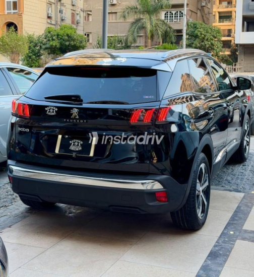 Peugeot 3008 2023 Black Automatic Used for Sale in Nasr city - 8
