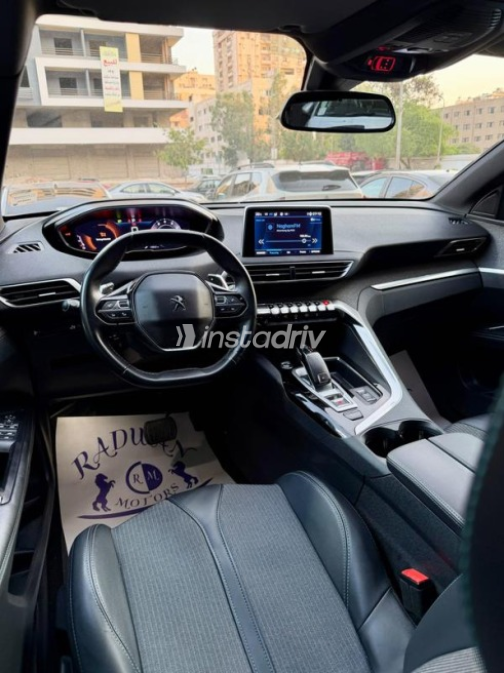Peugeot 3008 2023 Black Automatic Used for Sale in Nasr city - 9