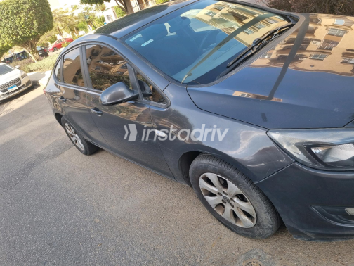 Opel Astra 2016 Dark Gray Automatic Used for Sale in Greater Cairo ( Cairo + Giza) - 1