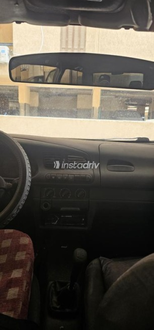Skoda Felicia 1997 Blue Manual Used for Sale in Cairo - 4