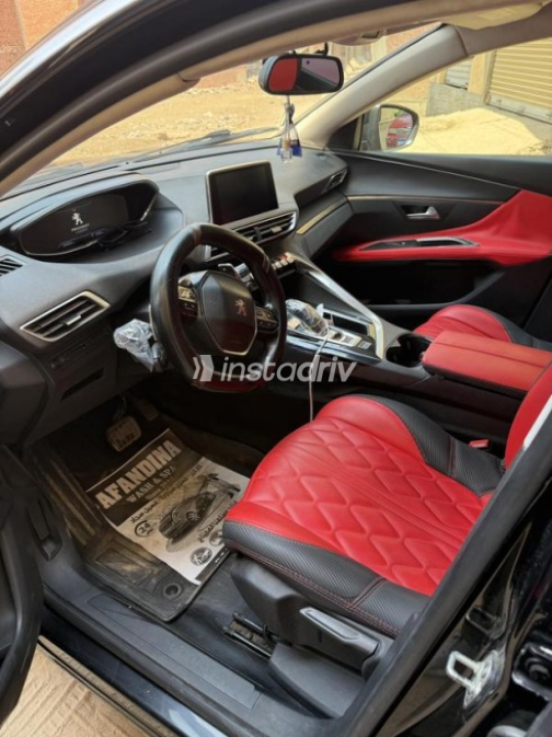 بيجو 3008 2019 أسود أوتوماتيك مستعملة للبيع في الزقازيق - 1