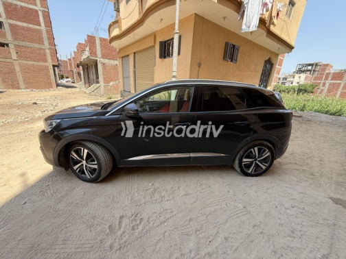 بيجو 3008 2019 أسود أوتوماتيك مستعملة للبيع في الزقازيق - 4