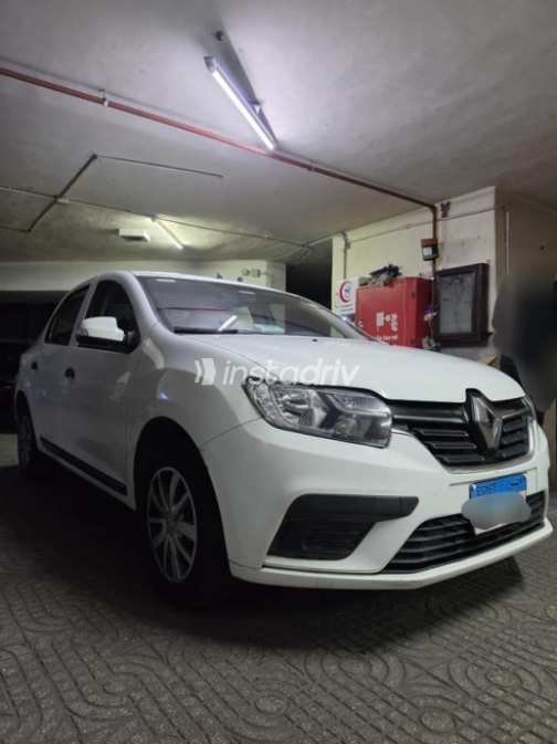Renault Logan 2022 White Automatic Used for Sale in Alexandria - 1