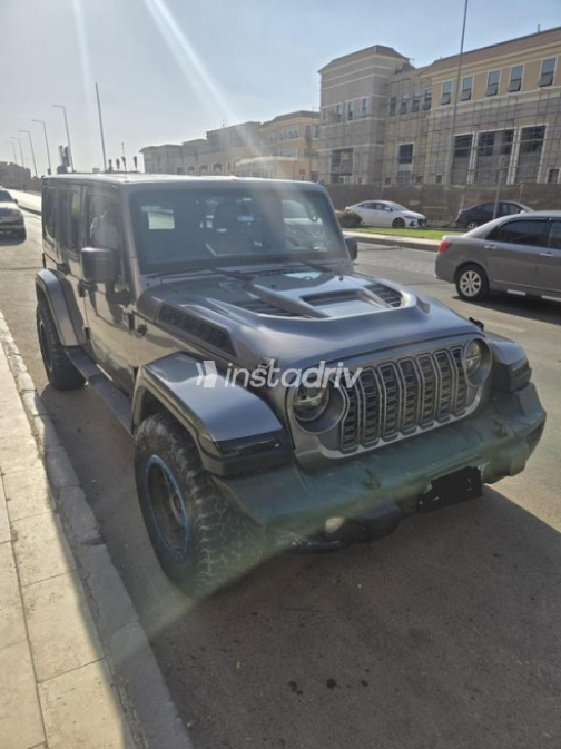 Jeep Wrangler 2013 Gray Automatic Used for Sale in Cairo - 3