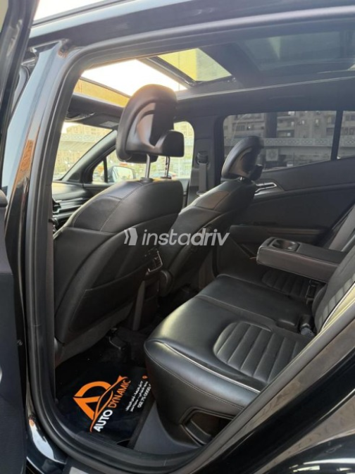 Kia Sportage 2024 Black Automatic Used for Sale in Nasr city - 8