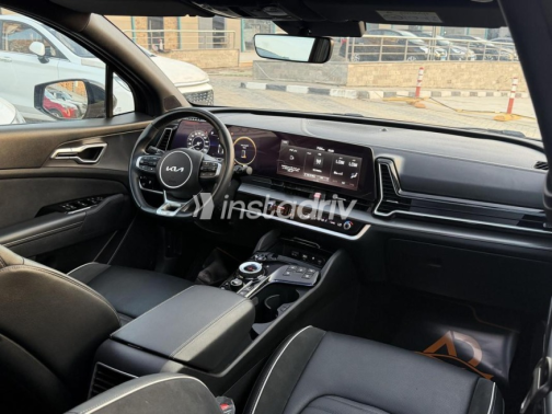 Kia Sportage 2024 Black Automatic Used for Sale in Nasr city - 9