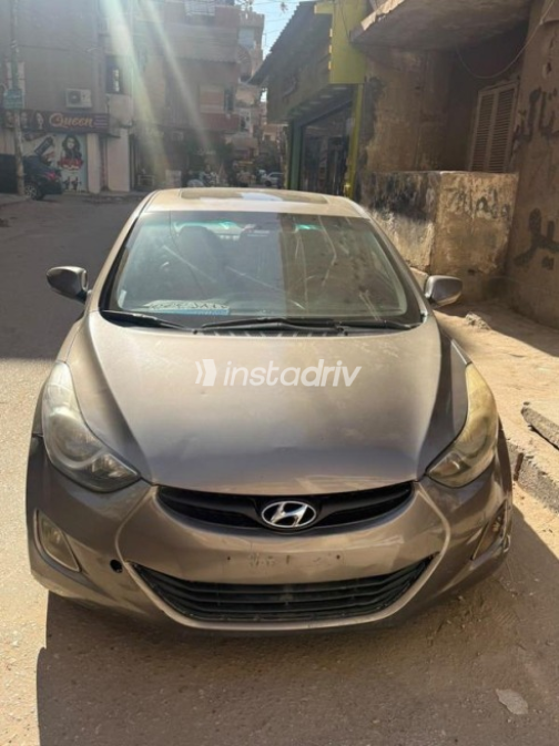 Hyundai Elantra MD 2012 Bronze Automatic Used for Sale in Banha - 2