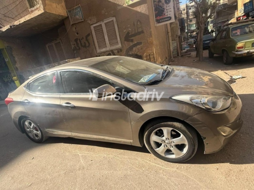 Hyundai Elantra MD 2012 Bronze Automatic Used for Sale in Banha - 3