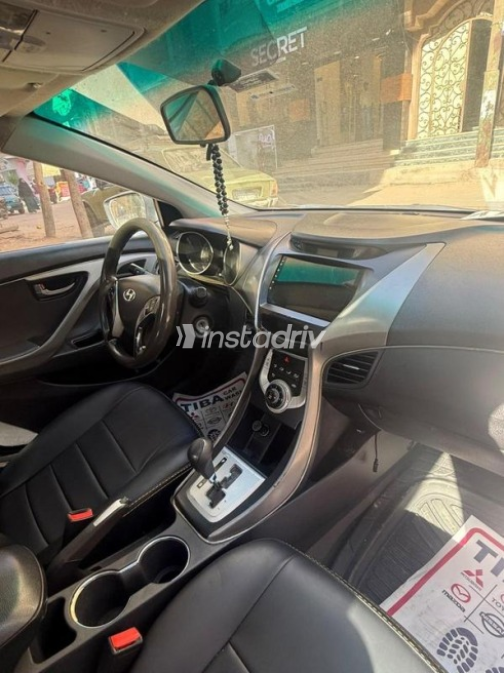 Hyundai Elantra MD 2012 Bronze Automatic Used for Sale in Banha - 6