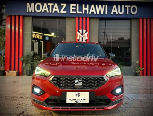 Seat Tarraco 2021 Dark Red Automatic Used for Sale in Nasr city - 3