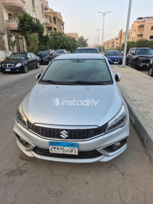 سوزوكى سياز 2024 فضي أوتوماتيك مستعملة للبيع في القاهرة - 8