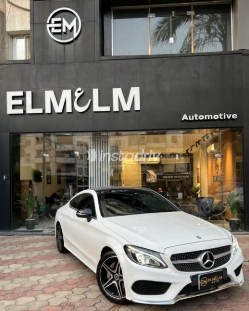Mercedes C 180 2016 White Automatic Used for Sale in Cairo - 1