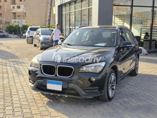 BMW X1 2015 Black Automatic Used for Sale in Nasr city - 6