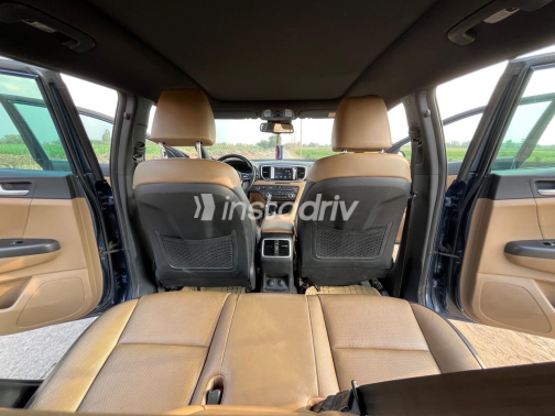 Kia Sportage 2021 White Automatic Used for Sale in Greater Cairo ( Cairo + Giza) - 3