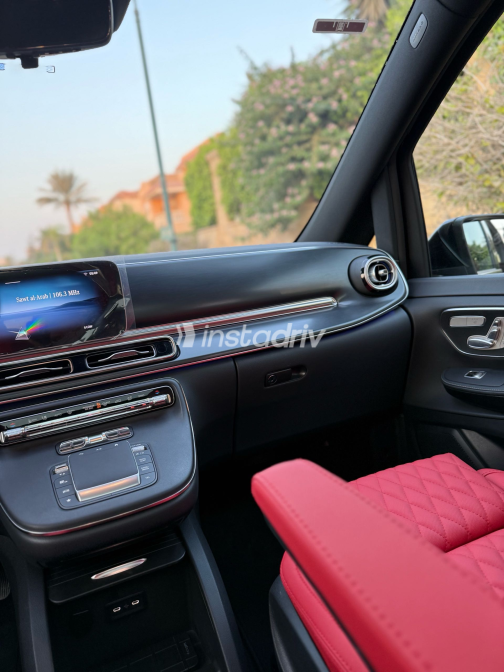 Mercedes 300 2026 Black Automatic Used for Sale in Greater Cairo ( Cairo + Giza) - 2
