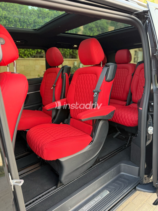Mercedes 300 2026 Black Automatic Used for Sale in Greater Cairo ( Cairo + Giza) - 10