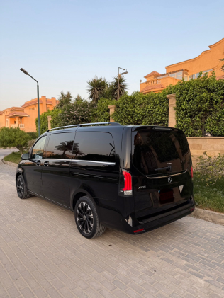 Mercedes 300 2026 Black Automatic Used for Sale in Greater Cairo ( Cairo + Giza)