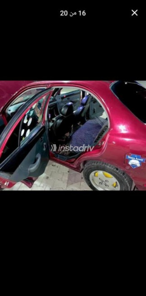 هيونداي اكسنت 2000 أحمر يدوي مستعملة للبيع في العاشر من رمضان - 6
