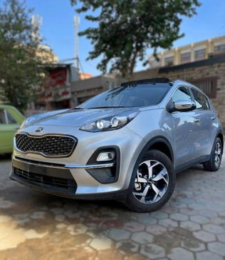 Kia Sportage 2022 Silver Automatic Used for Sale in Nasr city