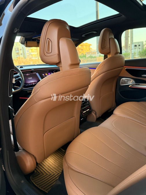 Mercedes E 200 2024 Black Automatic Used for Sale in Greater Cairo ( Cairo + Giza) - 8