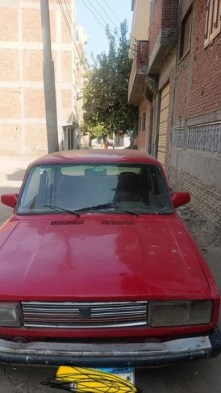 Lada 2110 1995 Red Manual Used for Sale in Greater Cairo ( Cairo + Giza)