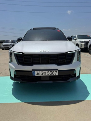 كيا سورينتو 2024 أبيض أوتوماتيك مستعملة للبيع في شبين الكوم