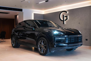 Porsche Cayenne 2024 Black Automatic Used for Sale in Cairo