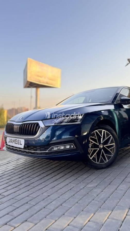 Skoda Octavia 2023 Dark Blue Automatic Used for Sale in El Mahalla - 3