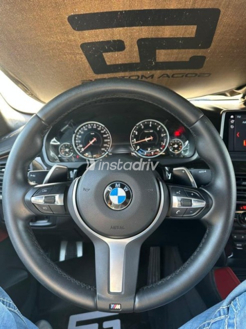 بي ام دبليو X6 2019 أزرق غامق أوتوماتيك مستعملة للبيع في القاهرة - 3