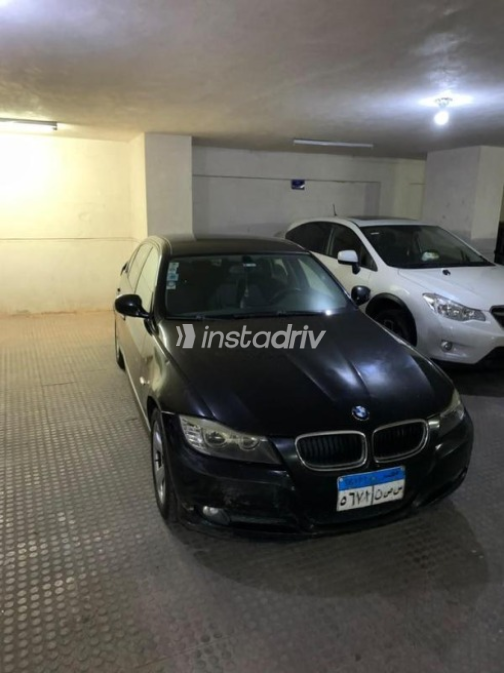 BMW 318 2009 Black Automatic Used for Sale in Alexandria - 1