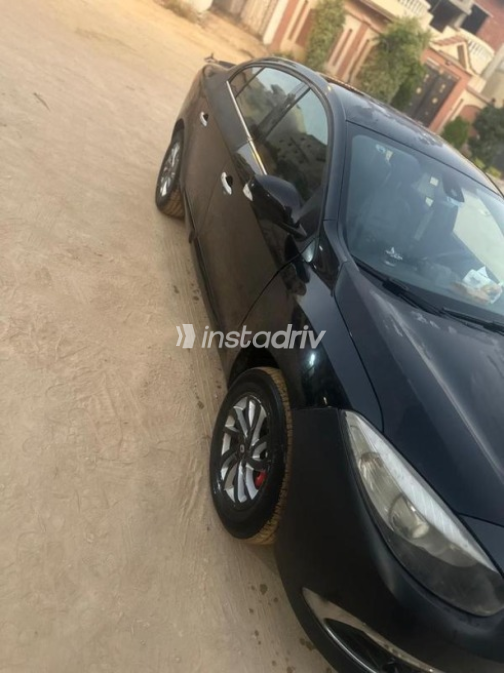 Renault Fluence 2015 Black Automatic Used for Sale in Alexandria - 4