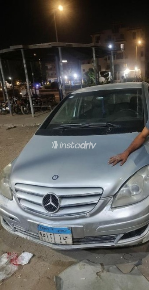 Mercedes B 150 2006 Silver Automatic Used for Sale in 10th of Ramadan - 2