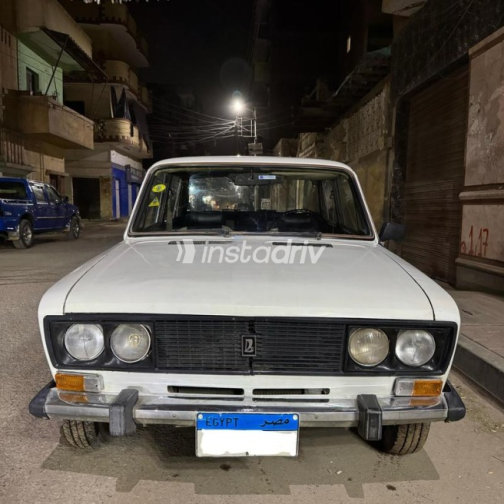 لادا 1500 1981 أبيض يدوي مستعملة للبيع في قويسنا - 1