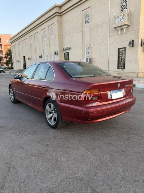 BMW 520 2002 Red Automatic Used for Sale in Cairo - 4