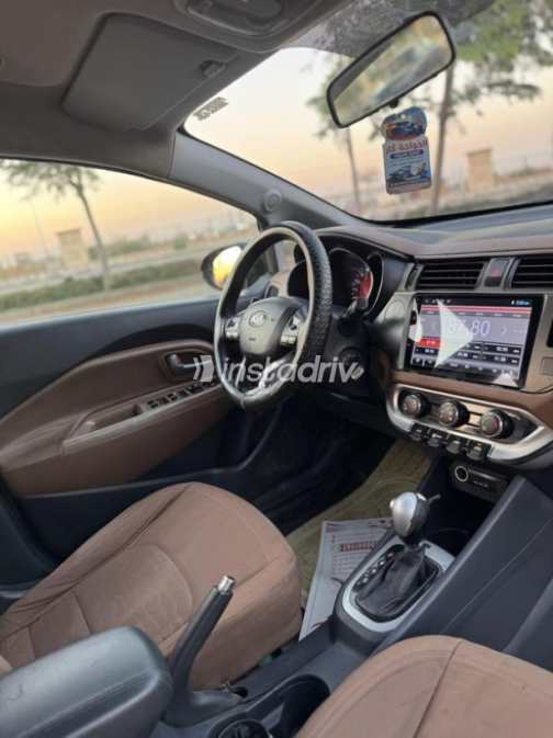 Kia Rio 2015 Gray Automatic Used for Sale in Greater Cairo ( Cairo + Giza) - 3