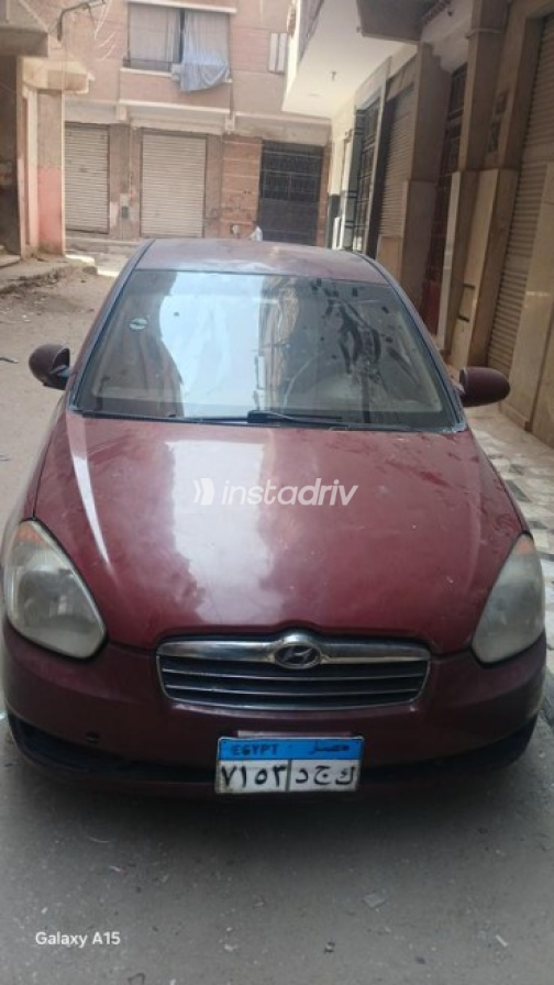 Hyundai Accent RB 2010 White Automatic Used for Sale in Helwan - 2