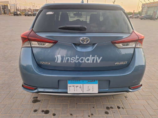 Toyota Auris 2019 Blue Automatic Used for Sale in Greater Cairo ( Cairo + Giza) - 2