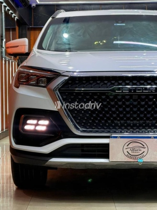 Jetour X95 2022 White Automatic Used for Sale in Nasr city - 7