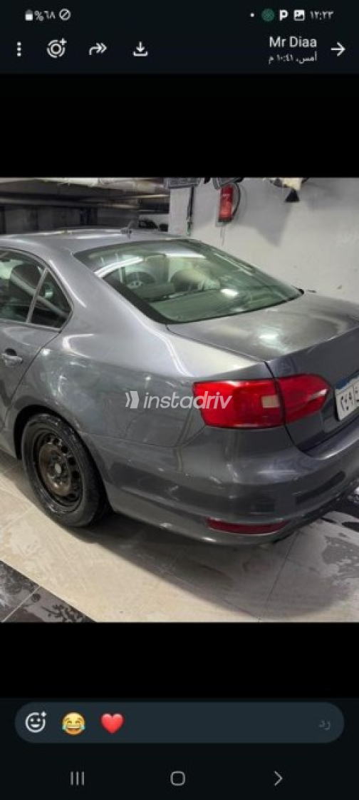 Volkswagen Jetta 2012 Silver Automatic Used for Sale in Cairo - 4