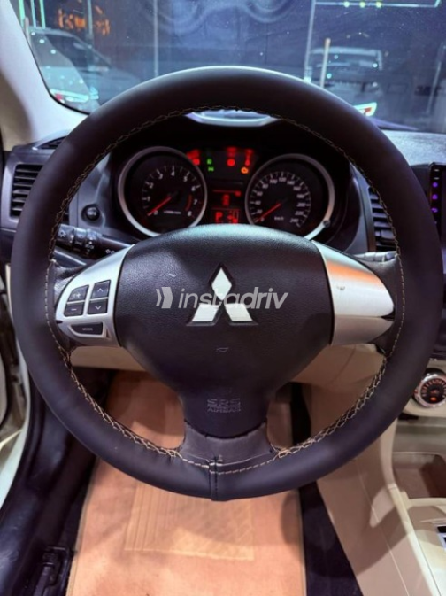 Mitsubishi Lancer 2016 White Automatic Used for Sale in Nasr city - 8