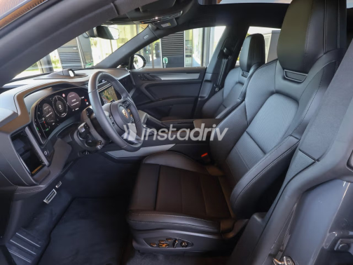 Porsche Cayenne S 2026 Gray Automatic Used for Sale in Greater Cairo ( Cairo + Giza) - 10