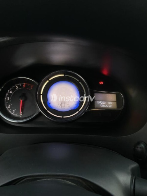 Renault Fluence 2016 Silver Automatic Used for Sale in Cairo - 8